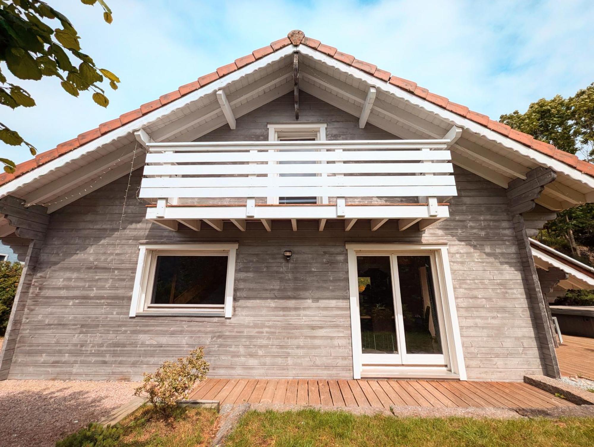 Chalet Sauna Jacuzzi 6 Personnes 拉布雷斯 外观 照片