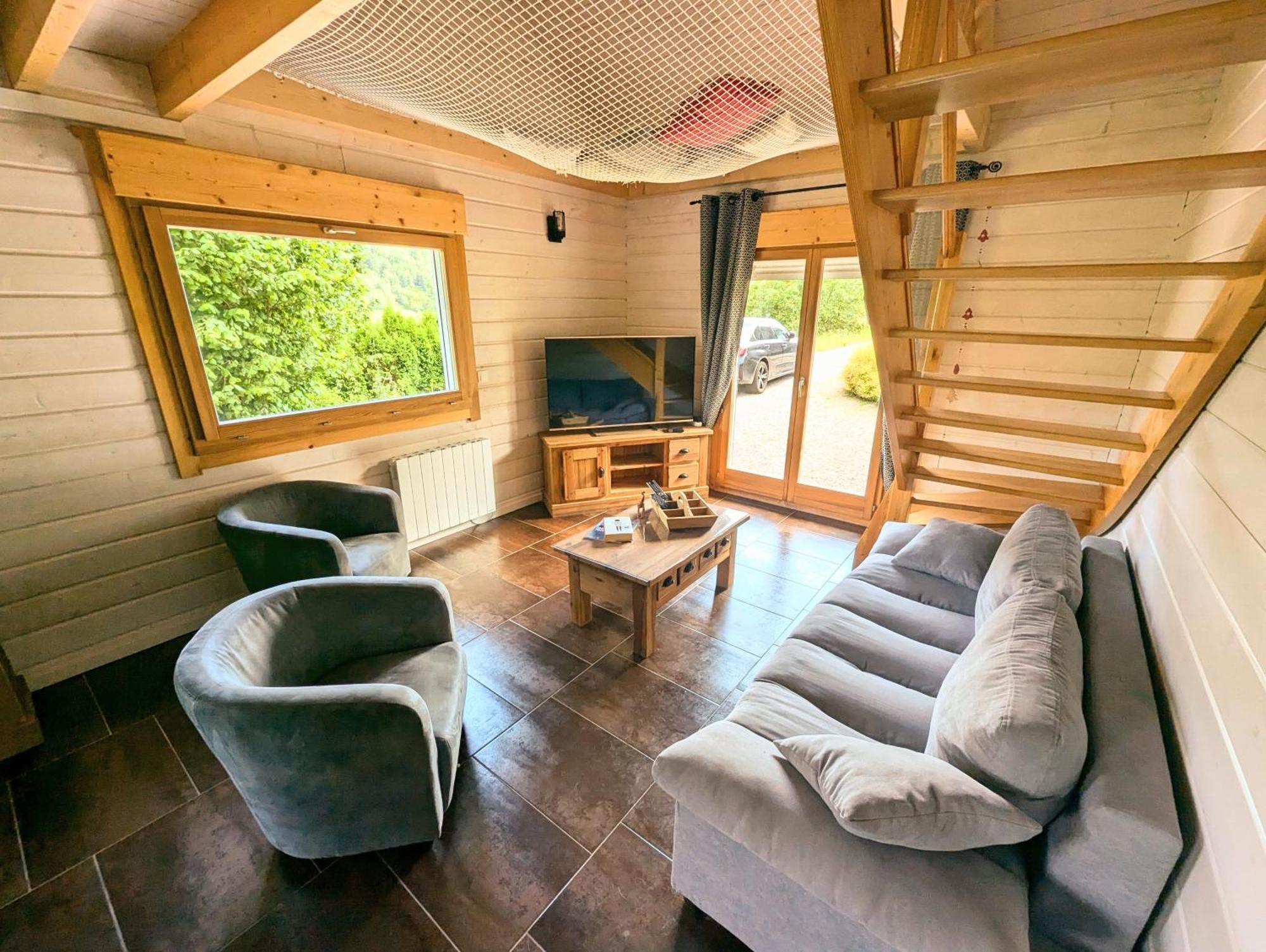 Chalet Sauna Jacuzzi 6 Personnes 拉布雷斯 外观 照片