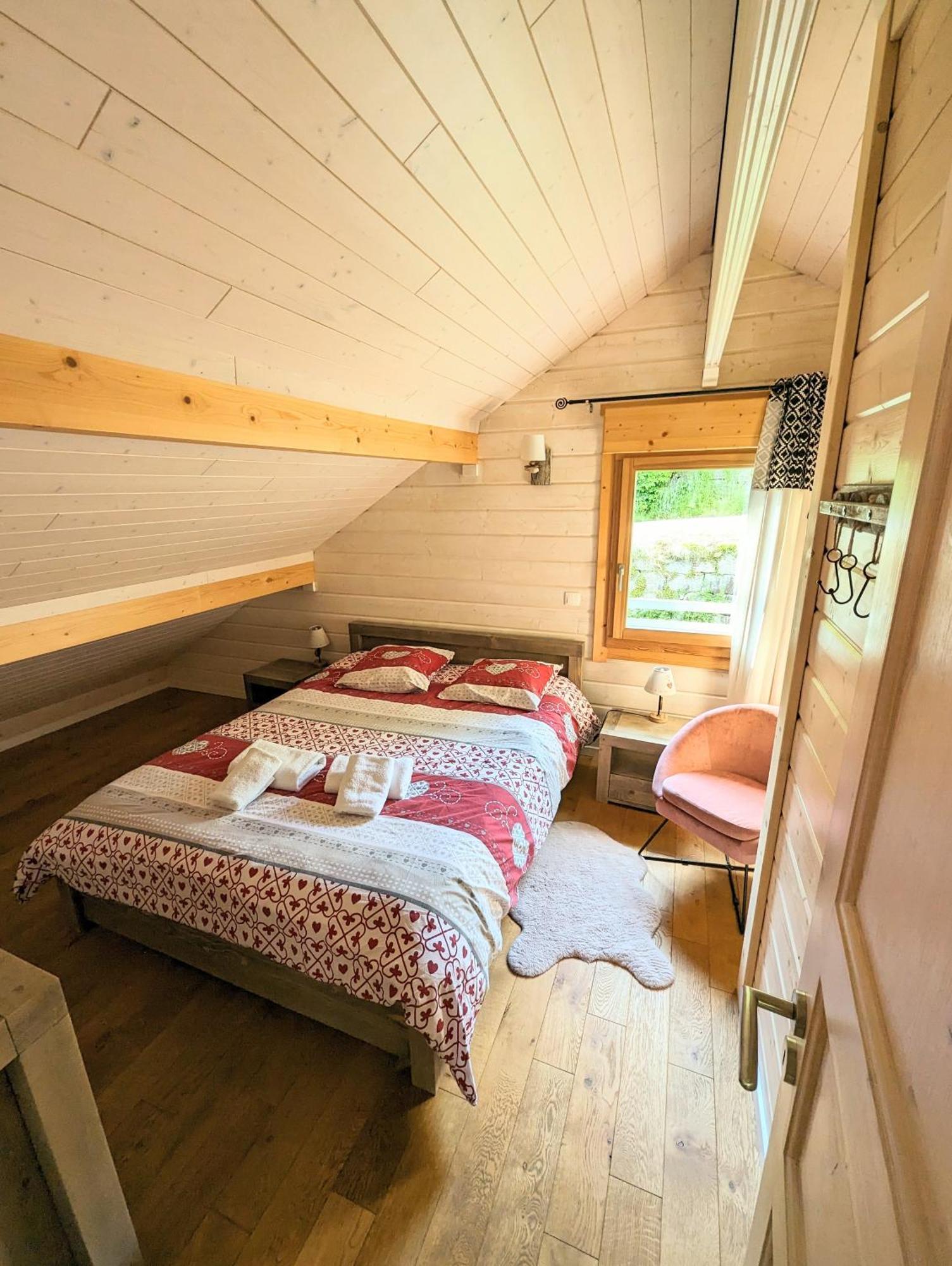 Chalet Sauna Jacuzzi 6 Personnes 拉布雷斯 外观 照片